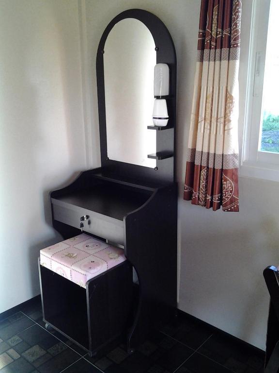 Moon River Resort Ubon Ratchathani Rum bild